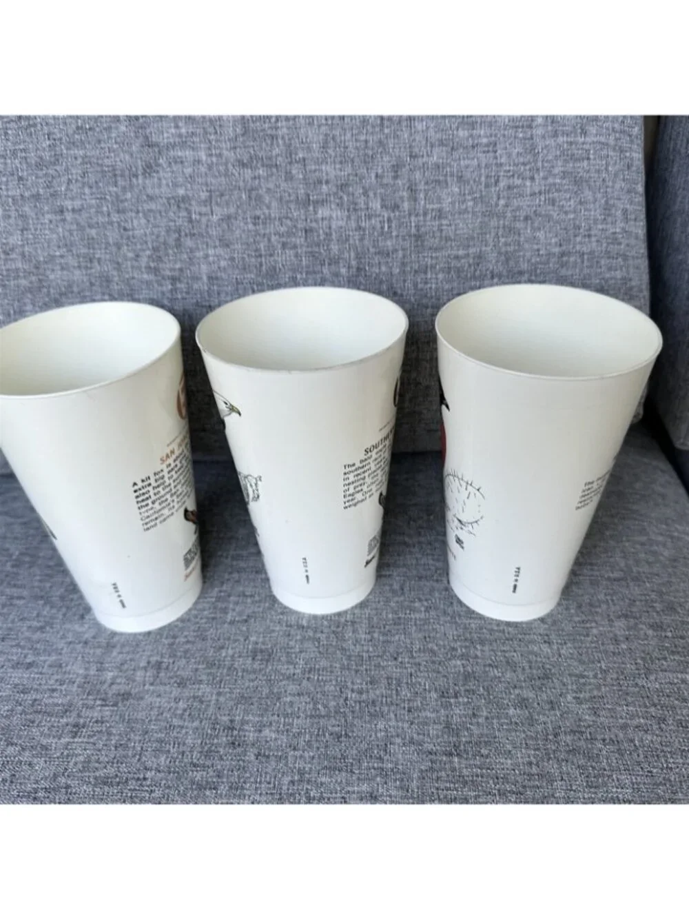 VINTAGE 1970S SLURPEE CUPS LOT OF 3 - ENDANGERED ANIMALS CHUCK RIPPER